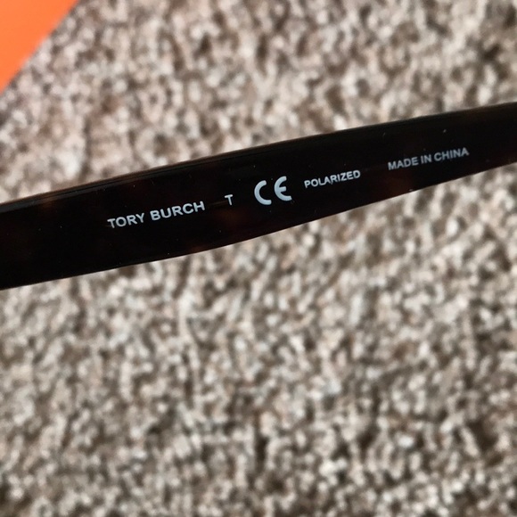 Tory Burch sunglasses - Picture 3 of 4